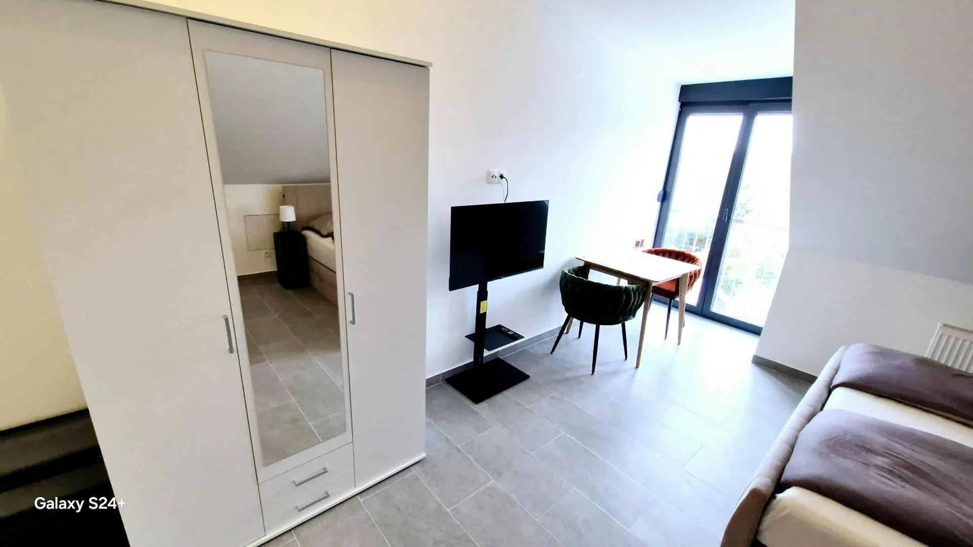 Moderne Apartments Mit Klima, Perfekter Anbindung Ins Zentrum Und Kostenlose Parkplaetze! Vienna