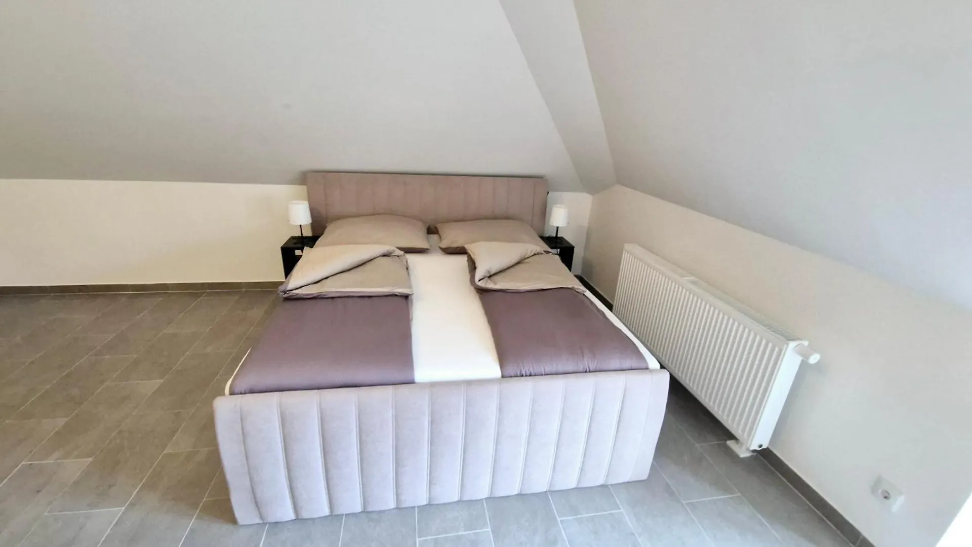 Moderne Apartments Mit Klima, Perfekter Anbindung Ins Zentrum Und Kostenlose Parkplaetze! Vienna