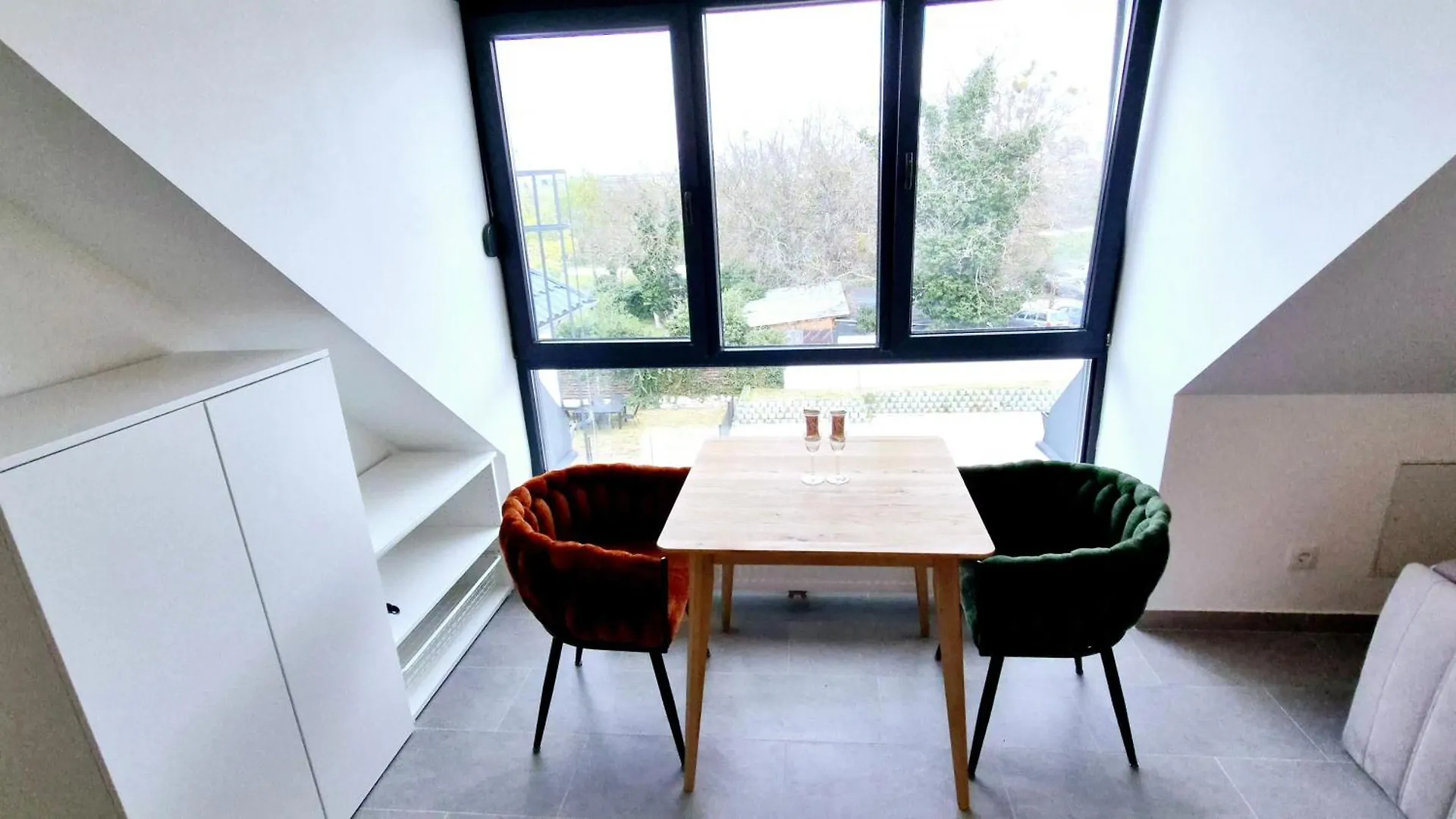 Moderne Apartments Mit Klima, Perfekter Anbindung Ins Zentrum Und Kostenlose Parkplaetze! Vídeň 0*,