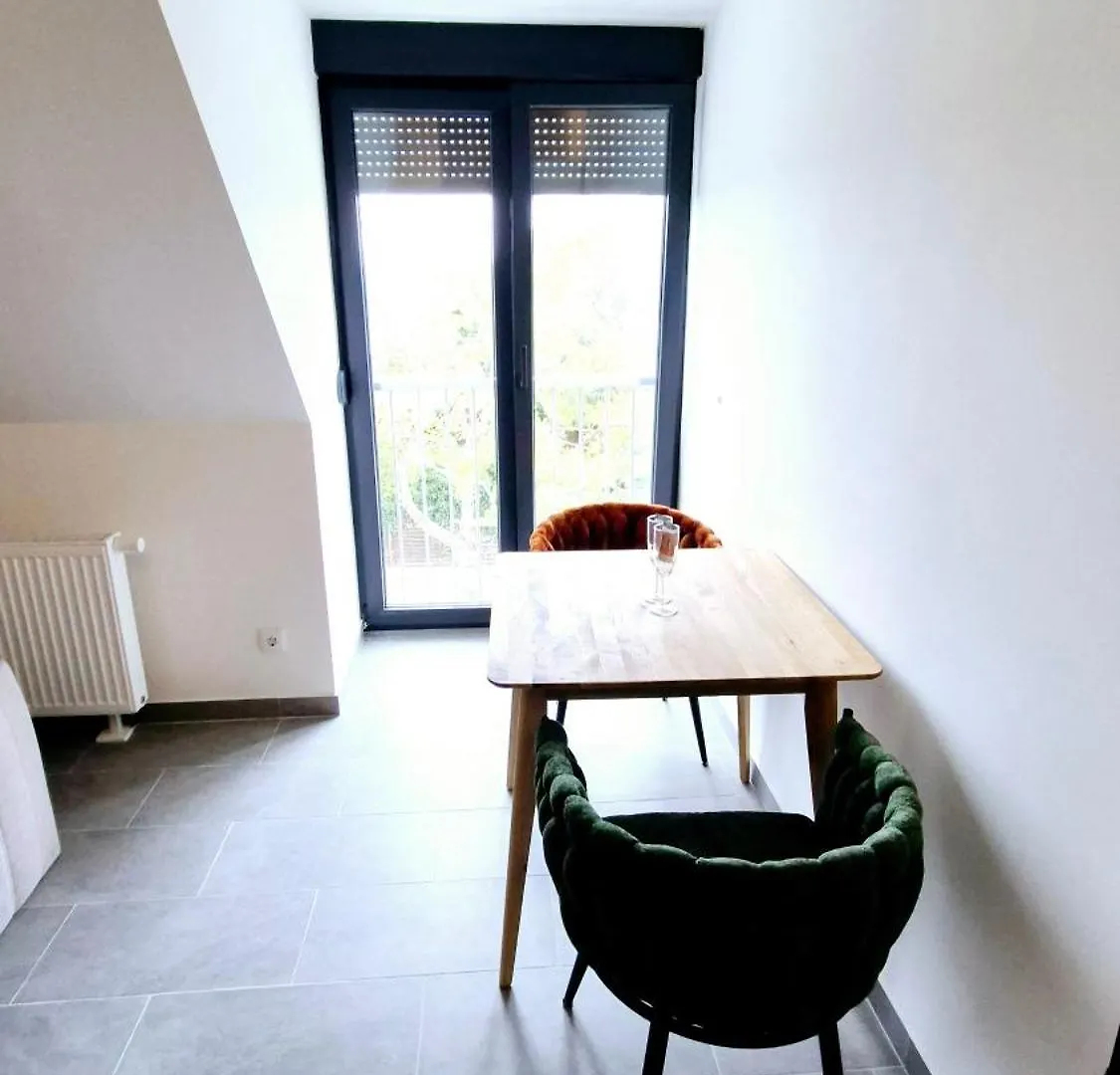 Moderne Apartments Mit Klima, Perfekter Anbindung Ins Zentrum Und Kostenlose Parkplaetze! Vídeň